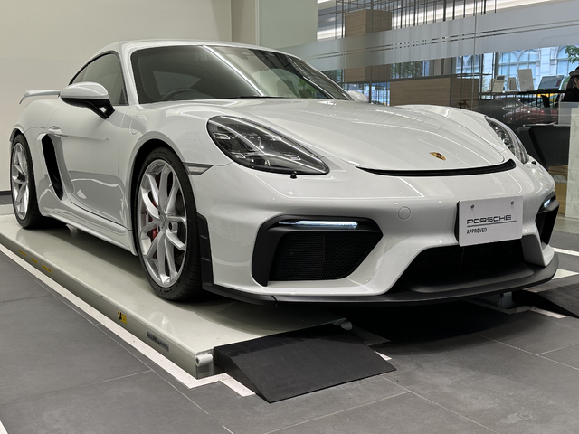 MY20　718 Cayman GT4LHD MT 【Ｋ24-1020】