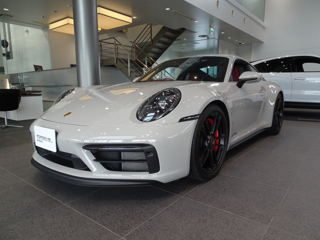 911 Carrera GTS　新車保証継承　　