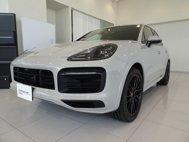 Cayenne GTS　認定中古車