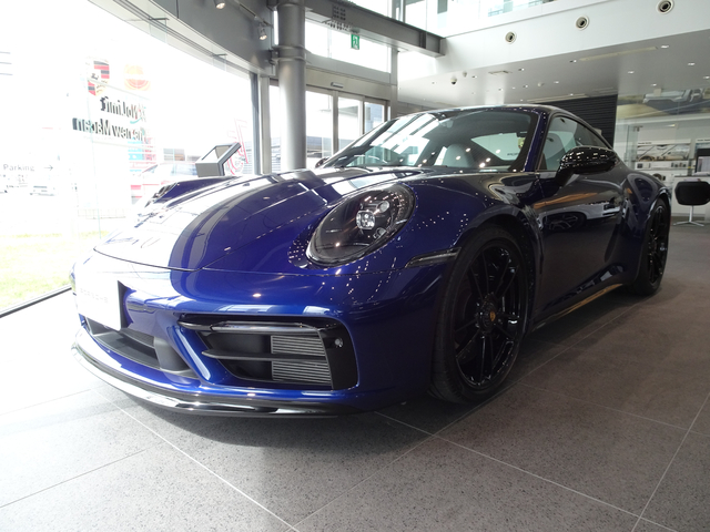 911 Carrera 4 GTS　新車保証継承