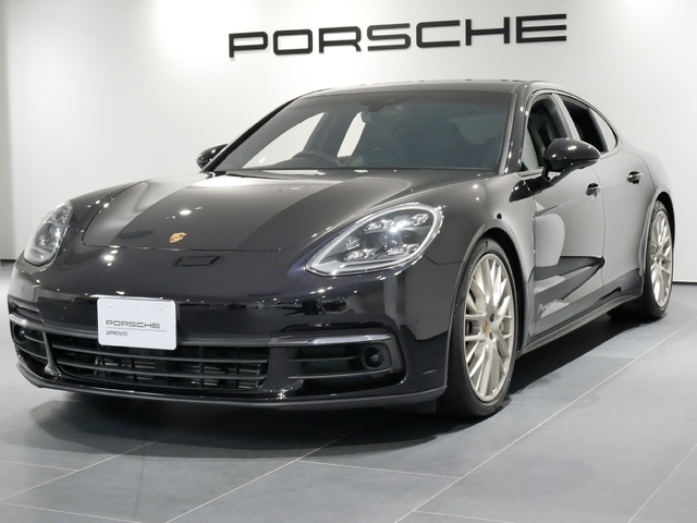 2020年式 Panamera 10Years Edition